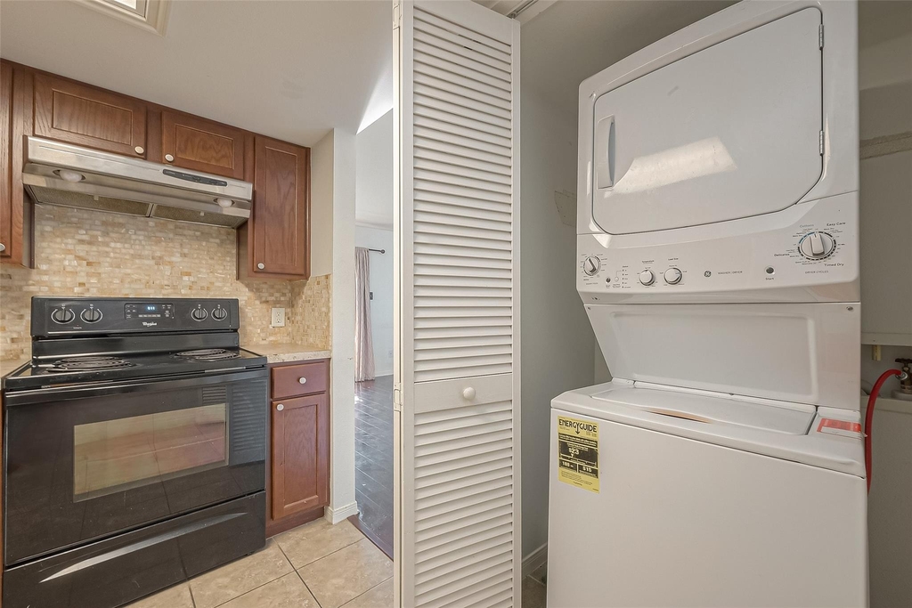 3758 Tanglewilde Street - Photo 14