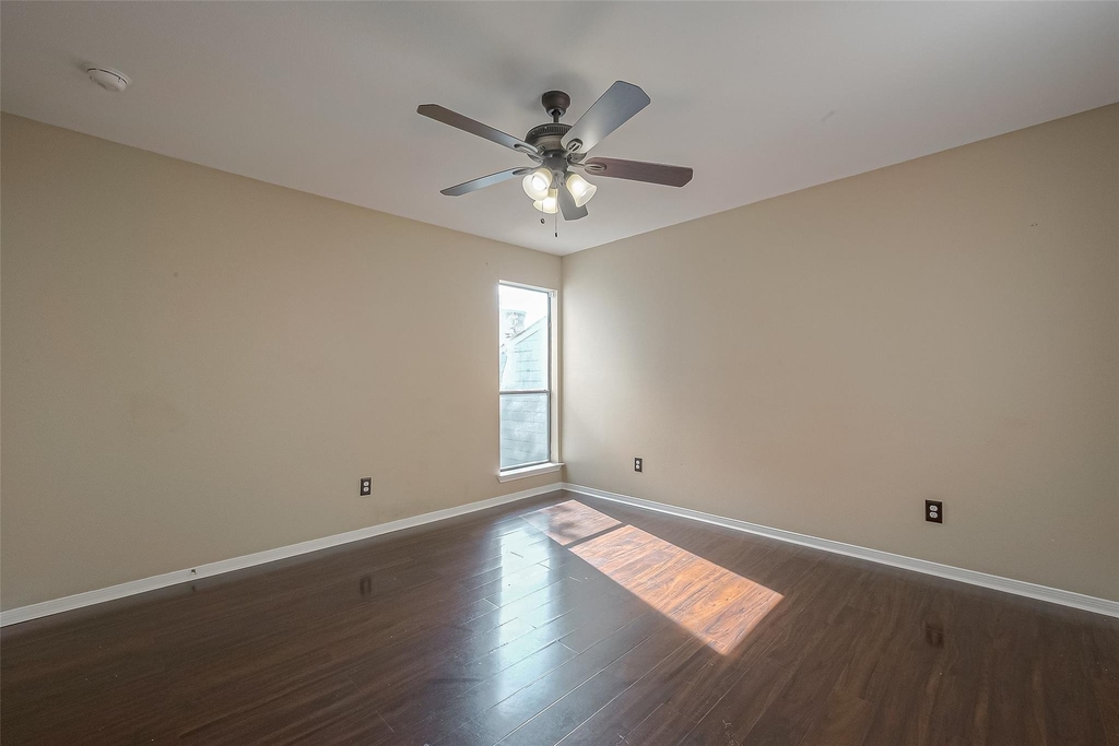 3758 Tanglewilde Street - Photo 16