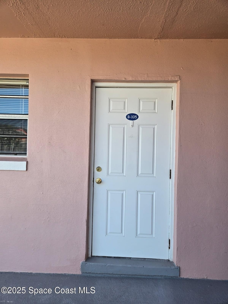 401 Monroe Avenue - Photo 2