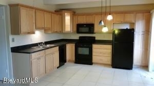 1711 Dixon Boulevard - Photo 2