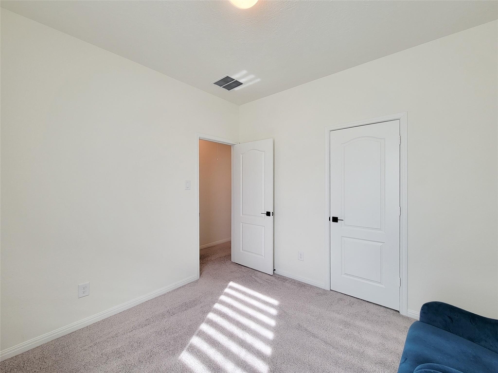 8214 Leisure Point Drive - Photo 24