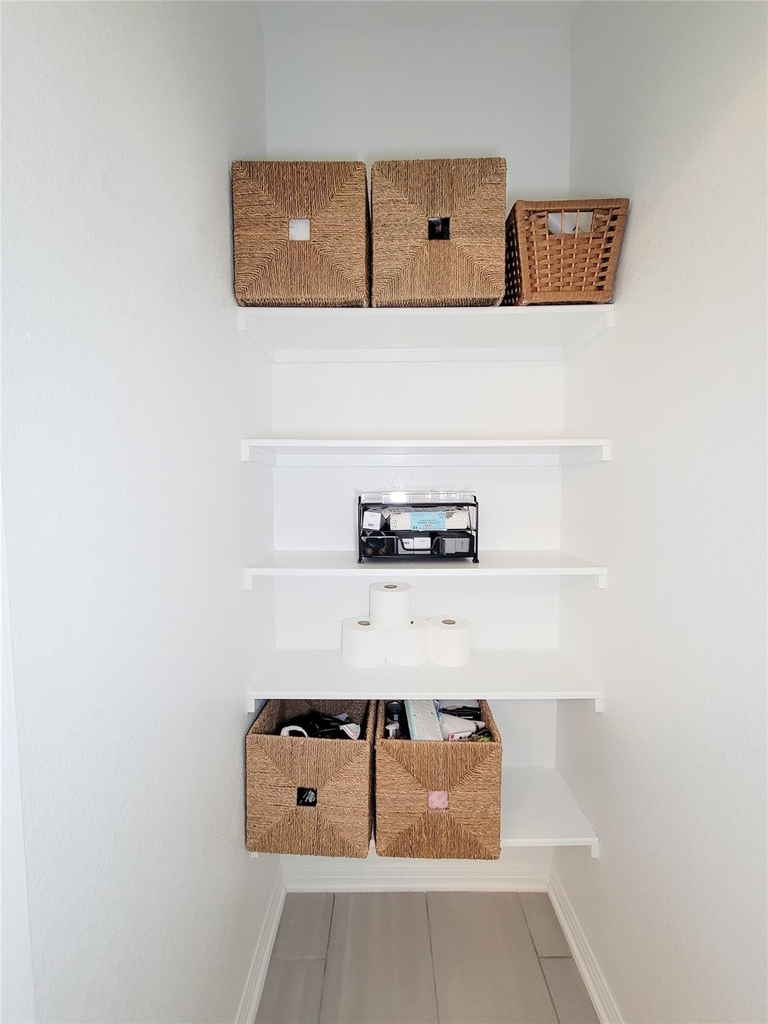 8214 Leisure Point Drive - Photo 27