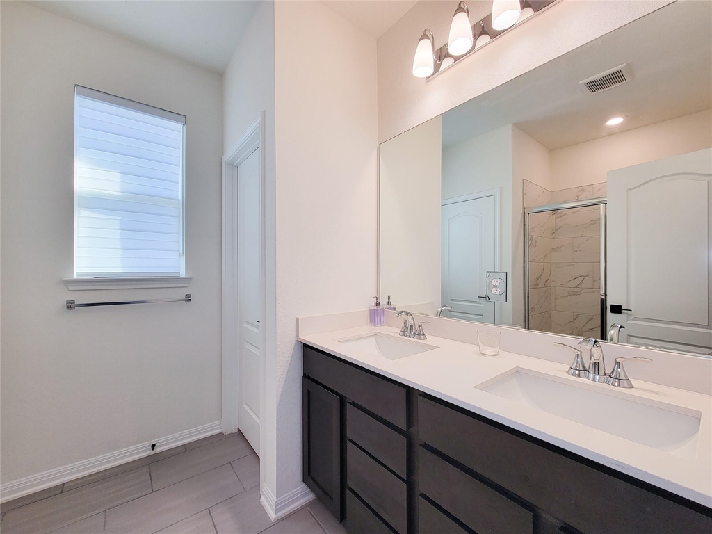 8214 Leisure Point Drive - Photo 20