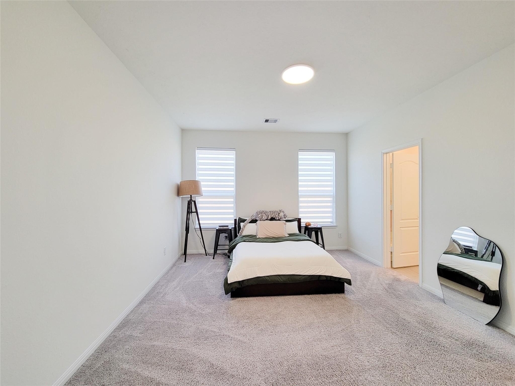 8214 Leisure Point Drive - Photo 18