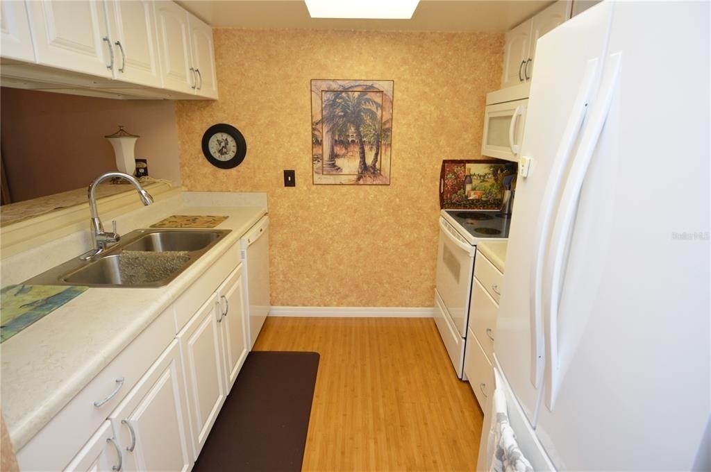 12760 Indian Rocks Road - Photo 11