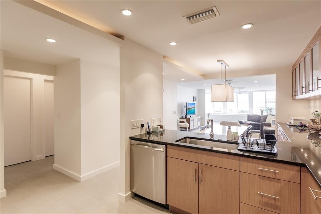 1255 E Peppertree Drive - Photo 3