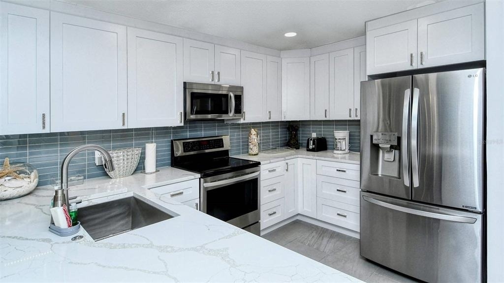 1255 E Peppertree Drive - Photo 7