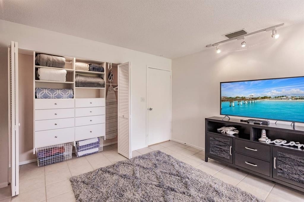 1255 E Peppertree Drive - Photo 6