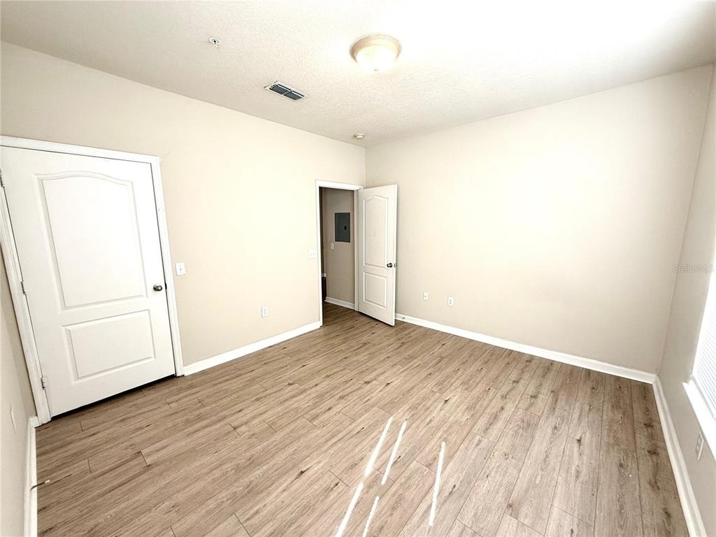 8842 Villa View Circle - Photo 16