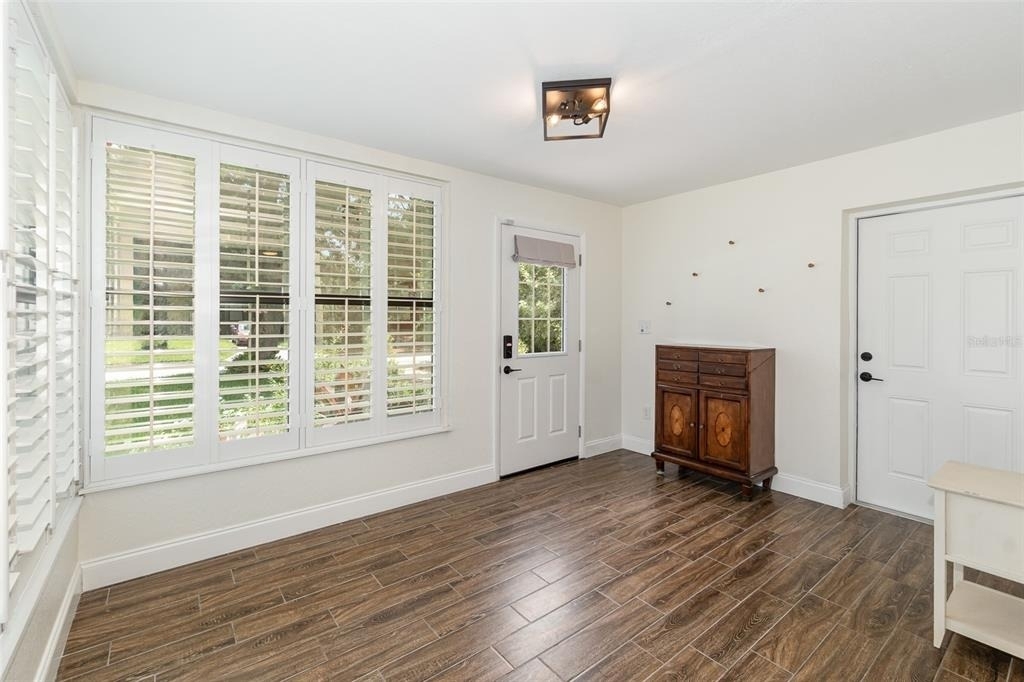2721 E Marks Street - Photo 6