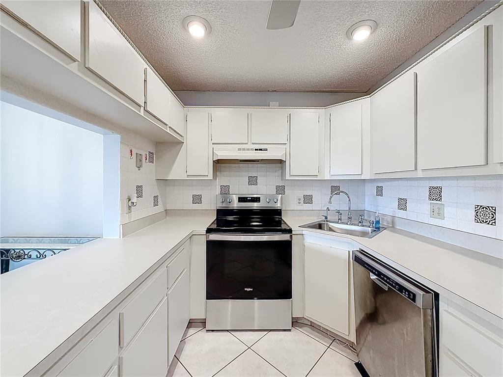 826 Sky Pine Way - Photo 48