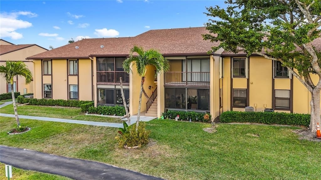 826 Sky Pine Way - Photo 2