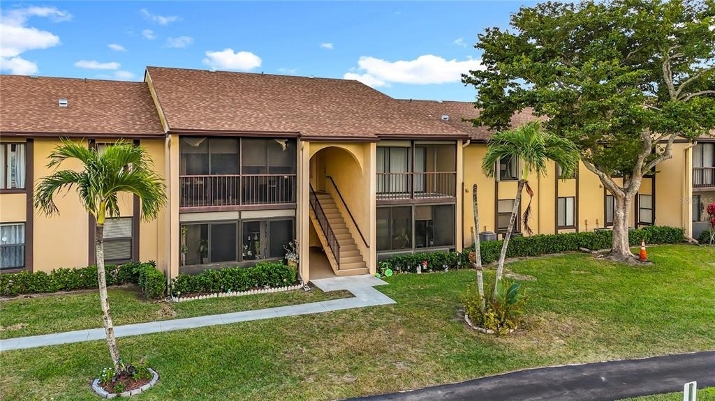 826 Sky Pine Way - Photo 3