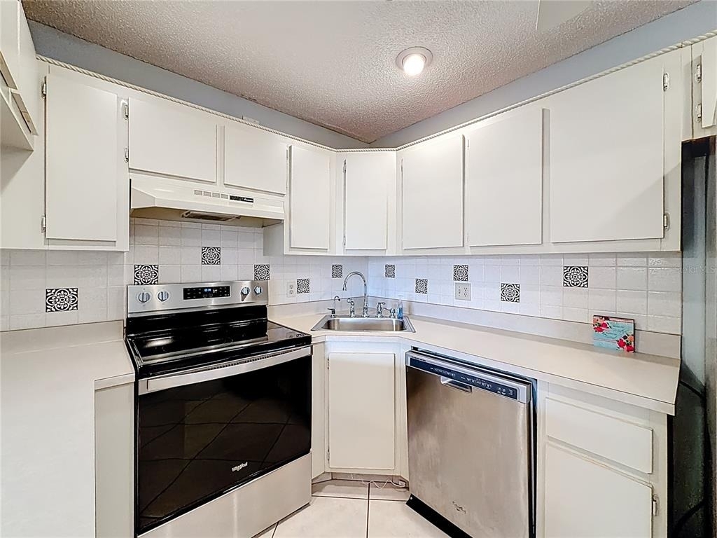 826 Sky Pine Way - Photo 49
