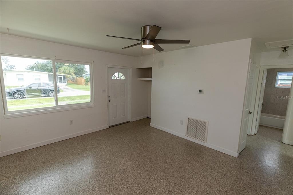 21043 Bersell Avenue - Photo 8