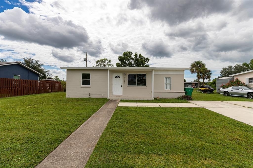 21043 Bersell Avenue - Photo 0