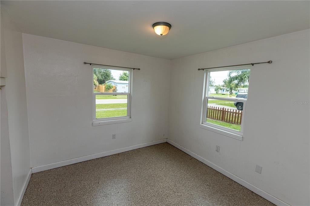 21043 Bersell Avenue - Photo 9
