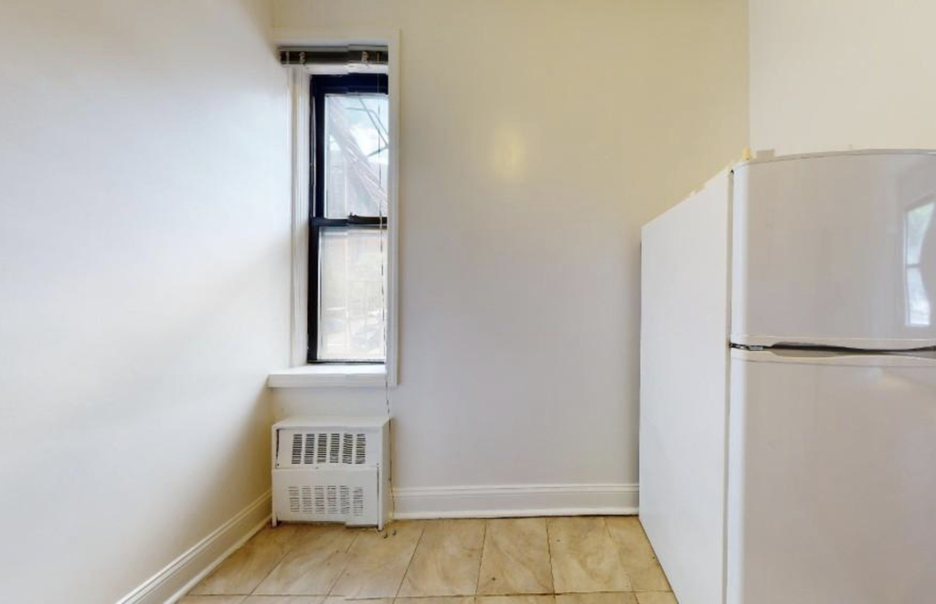 west  88th Street - Photo 2