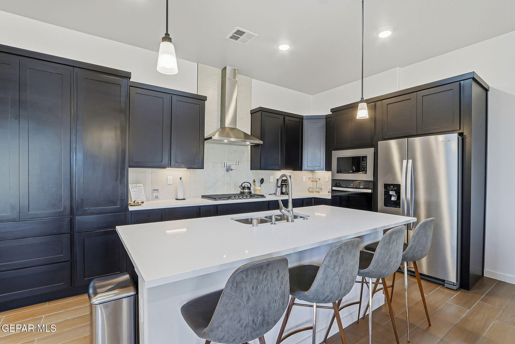 244 Farnborough Street - Photo 9