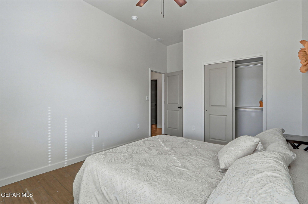 244 Farnborough Street - Photo 25