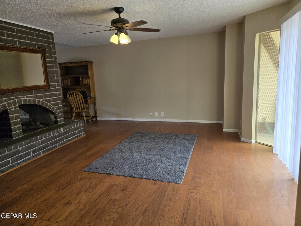 500 Thunderbird Drive - Photo 7
