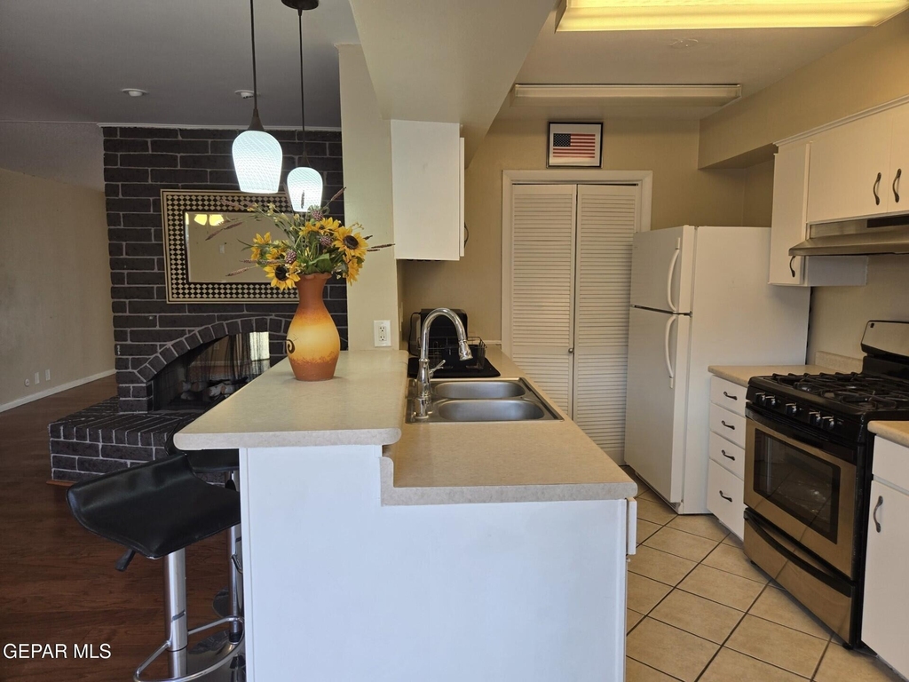 500 Thunderbird Drive - Photo 15