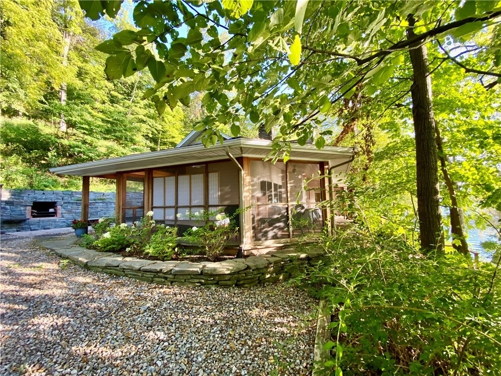 1519 S Lake Road - Photo 1