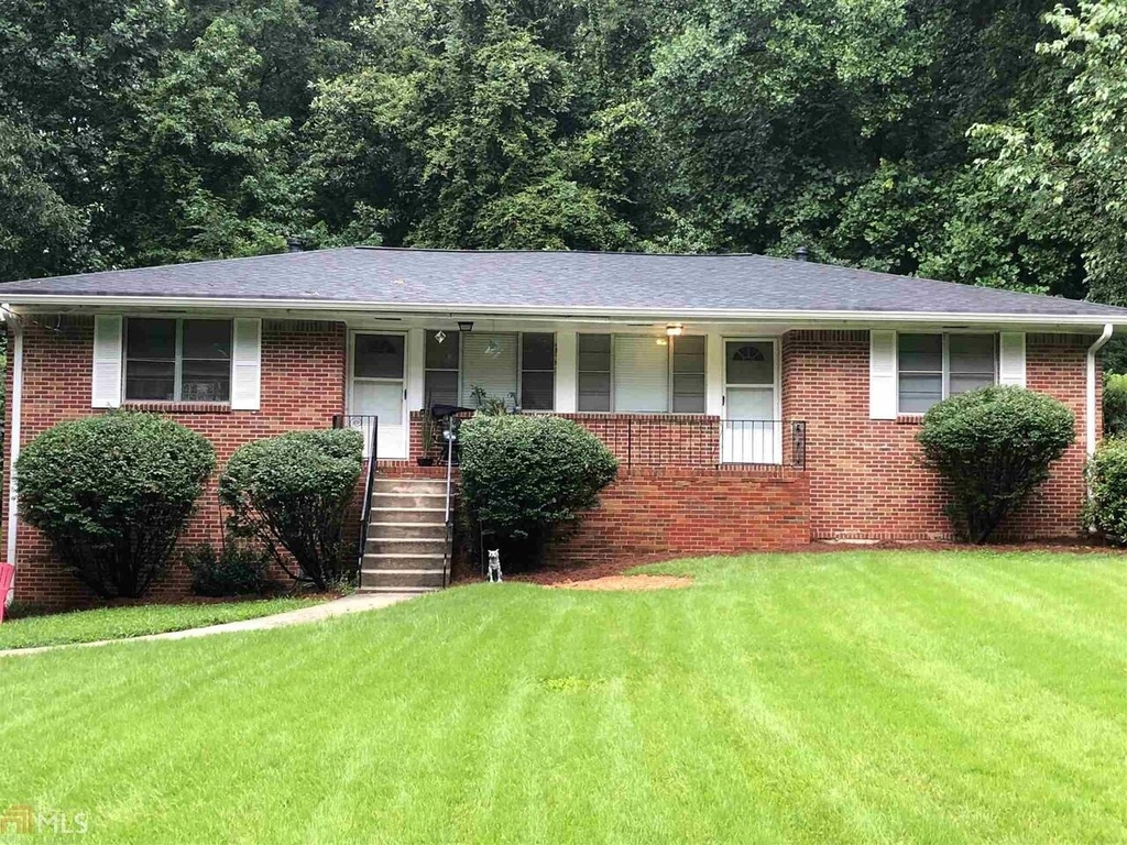 1260 Woodland Avenue - Photo 0