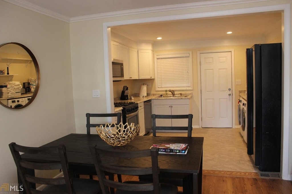 1260 Woodland Avenue - Photo 6