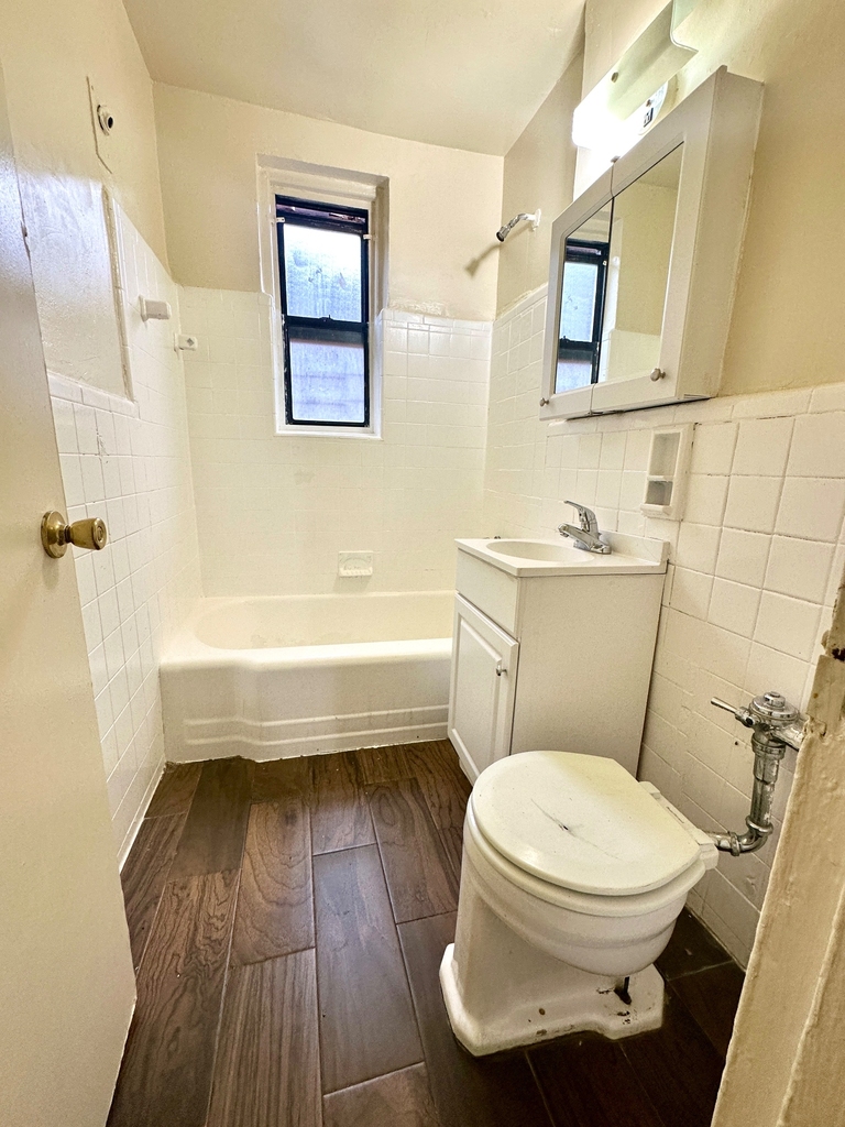 89-29 163rd Street - Photo 6