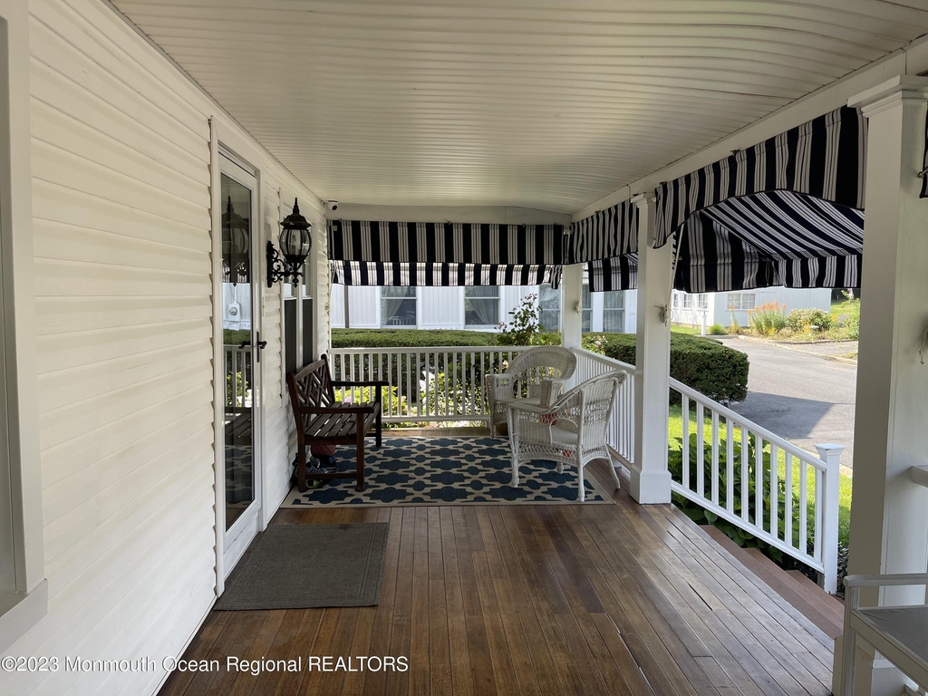 2112 Edgewood Place - Photo 23