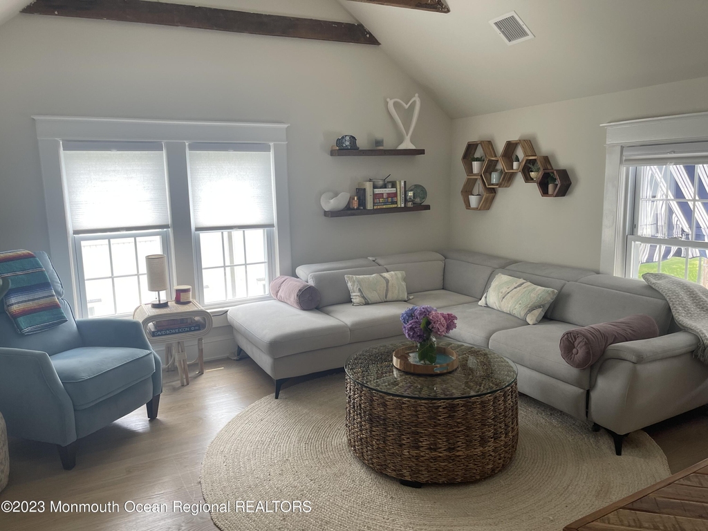 2112 Edgewood Place - Photo 14