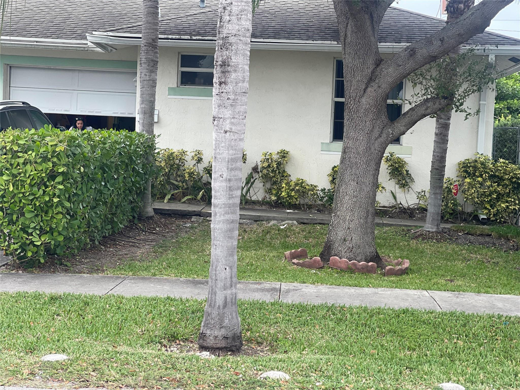 717 Ne 4th Street - Photo 8