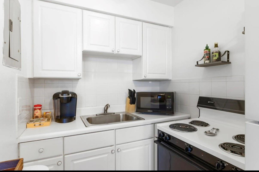 820 Ne 16th Avenue - Photo 3