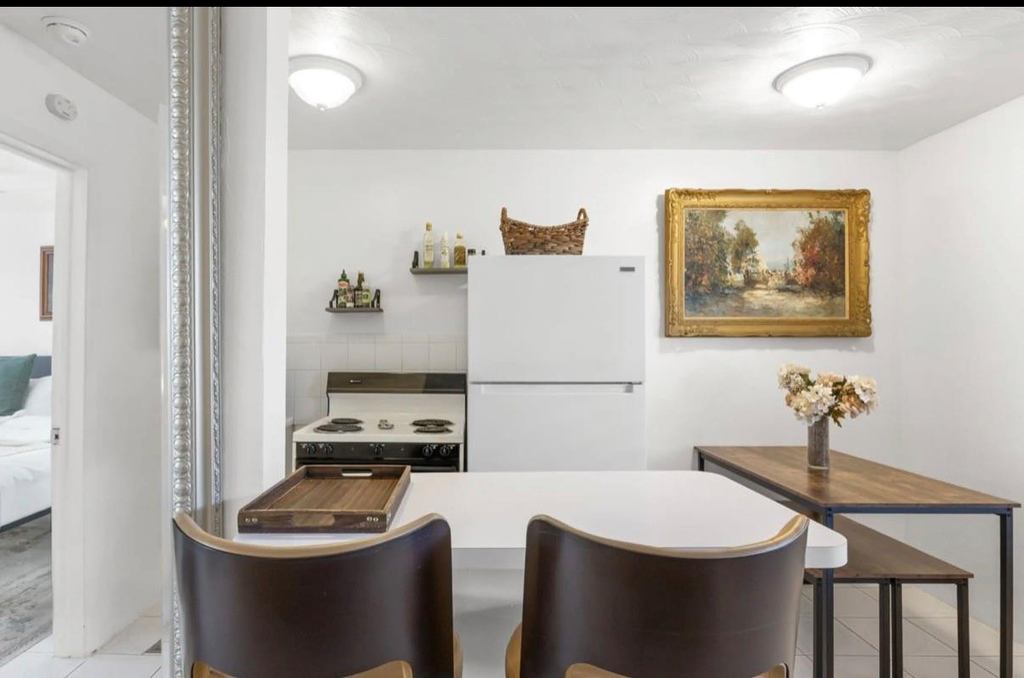820 Ne 16th Avenue - Photo 3