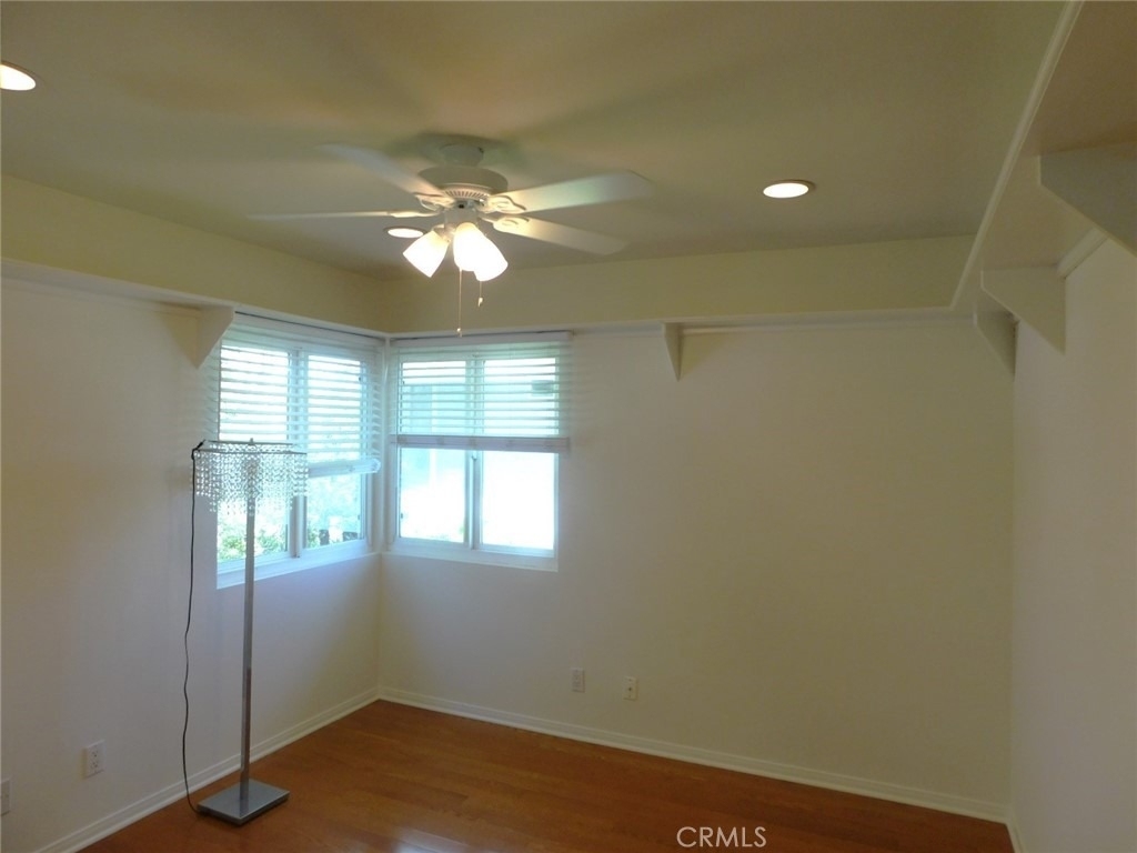 7 Lakeview - Photo 25