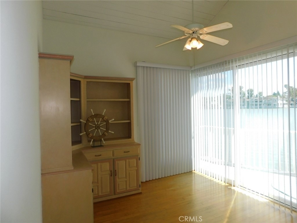 7 Lakeview - Photo 20
