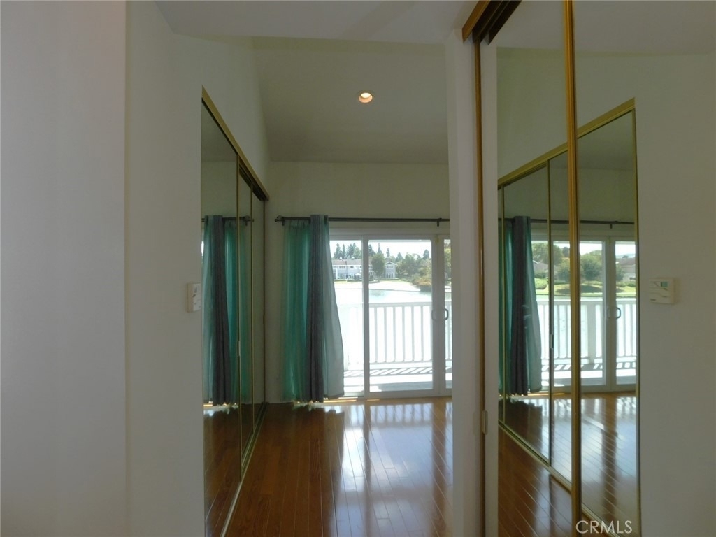 7 Lakeview - Photo 34