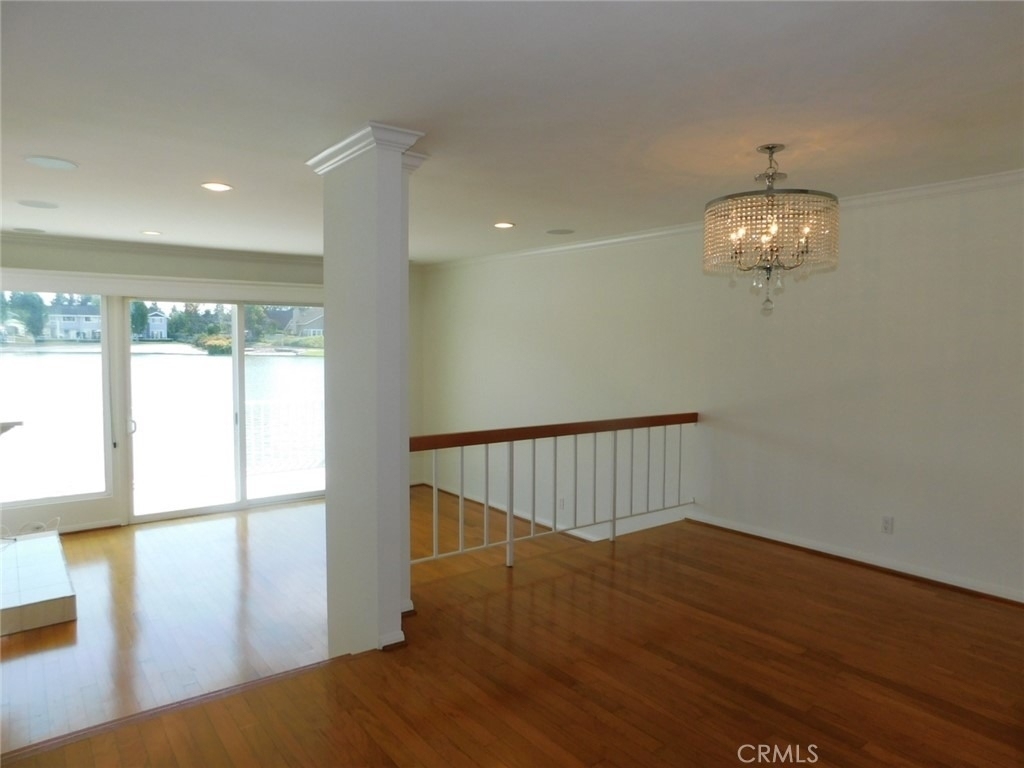 7 Lakeview - Photo 9