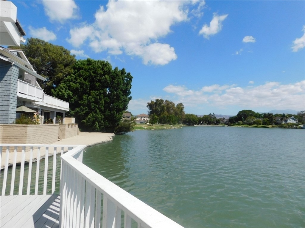 7 Lakeview - Photo 48