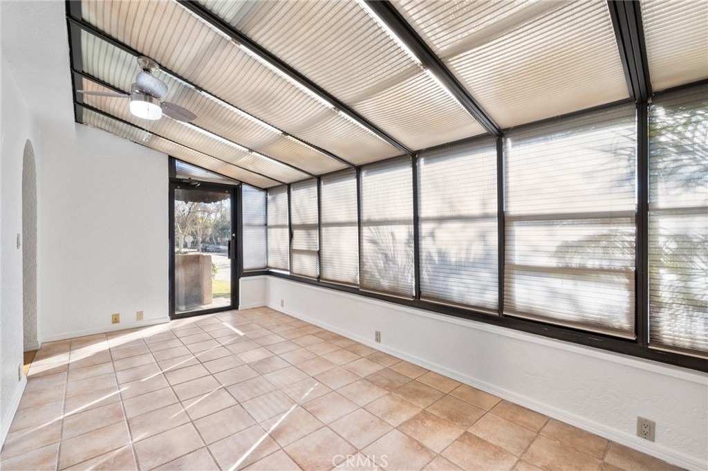 929 E 37th - Photo 13