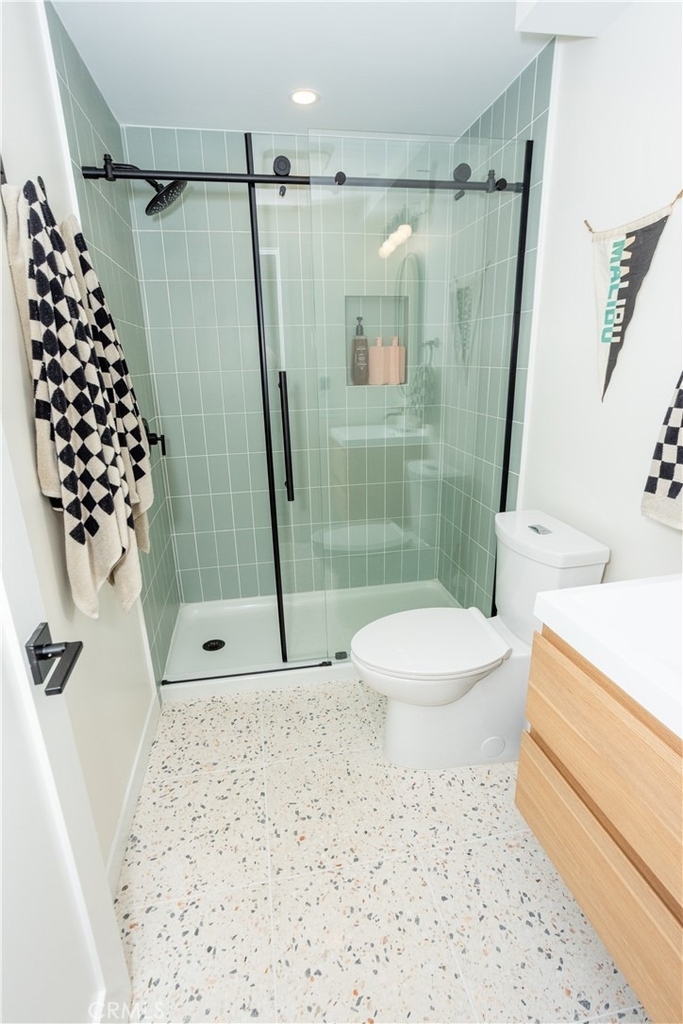 160 Avenida Florencia - Photo 4