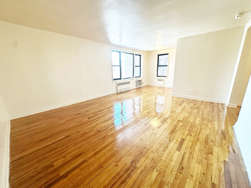 35-15 Leverich Street - Photo 1