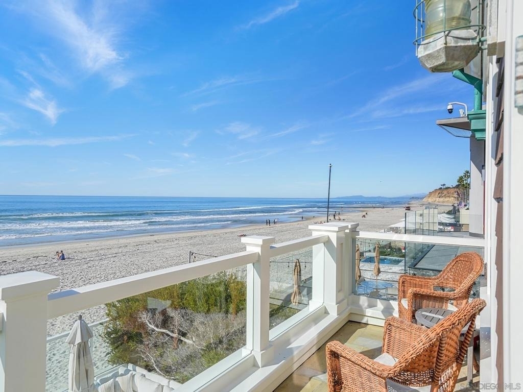 2720 Ocean Front - Photo 10