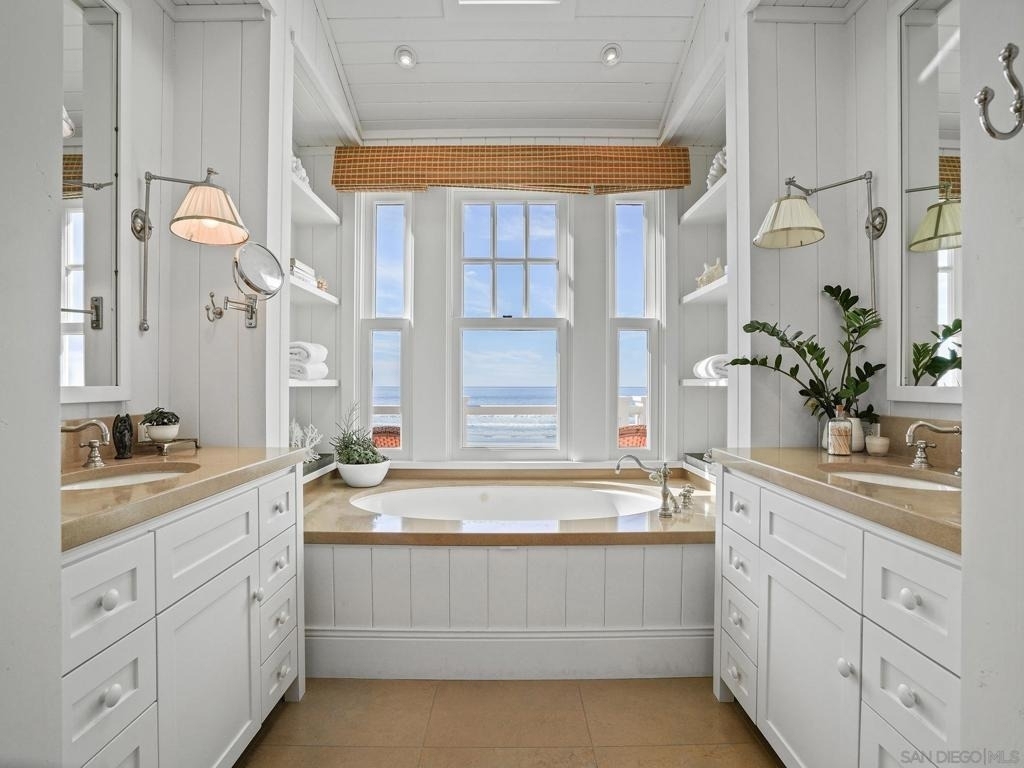 2720 Ocean Front - Photo 8