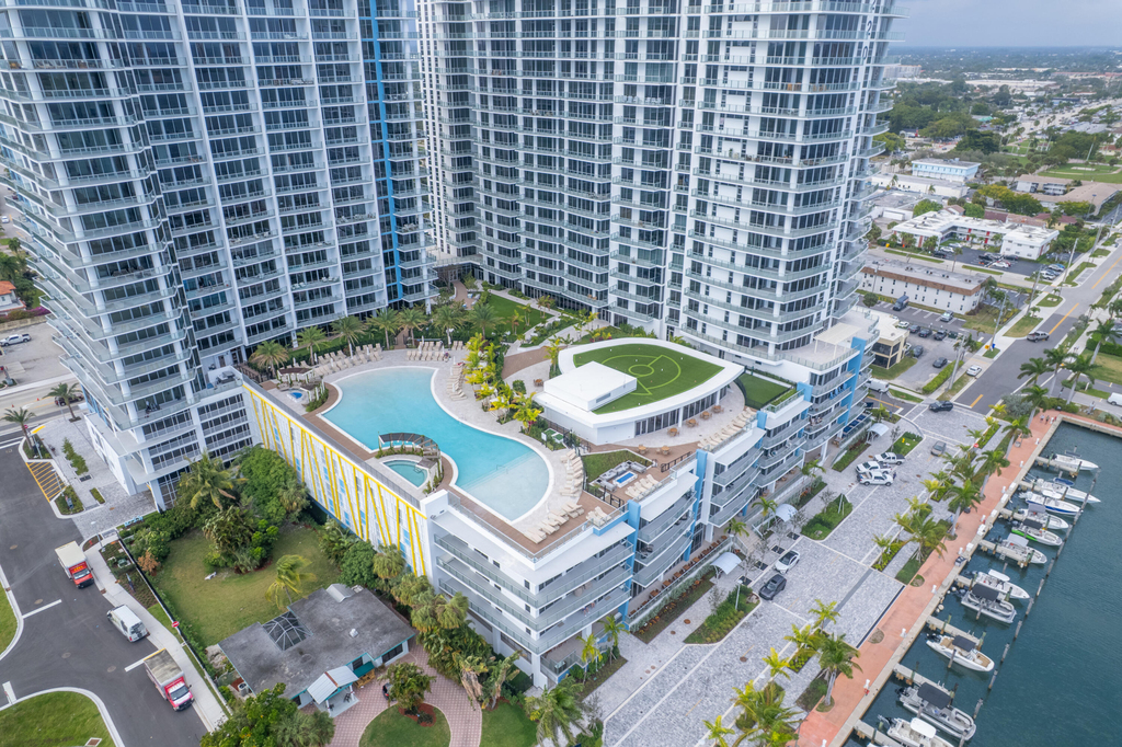 220 Lake Shore Drive - Photo 39