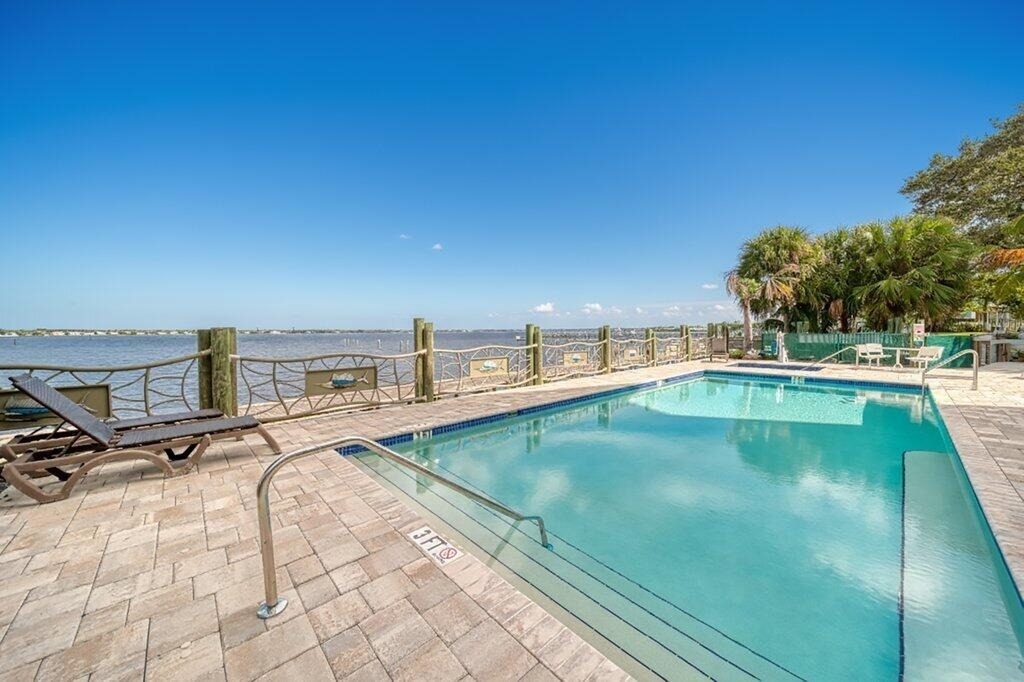 41 Sw Seminole Street - Photo 35