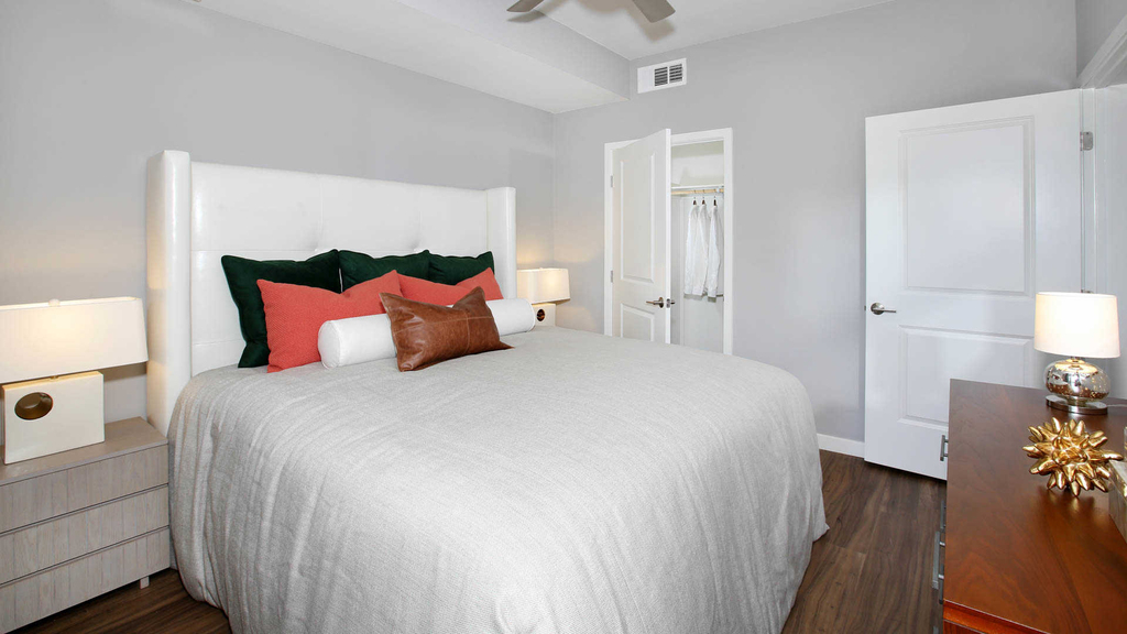 2501 Alton Parkway - Photo 15