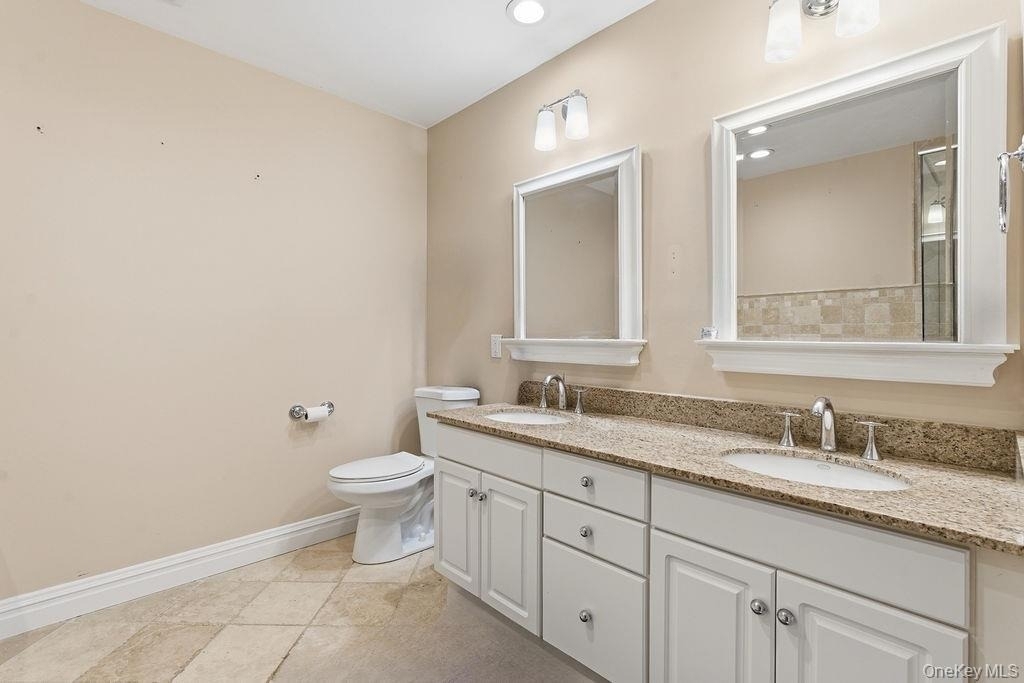 305 Glenwood Drive - Photo 15