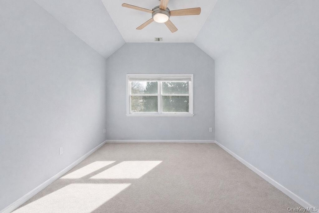 305 Glenwood Drive - Photo 18
